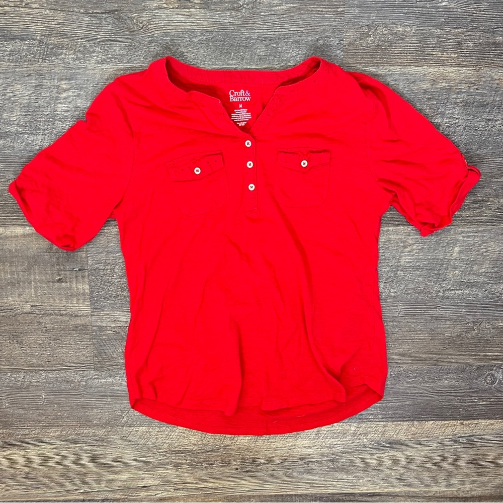 Croft & Barrow Women's Red  Shirt Top size medium M B186